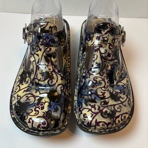 Alegria Don 303 lattice multicolor floral leather slip-on clogs size 9 (39)